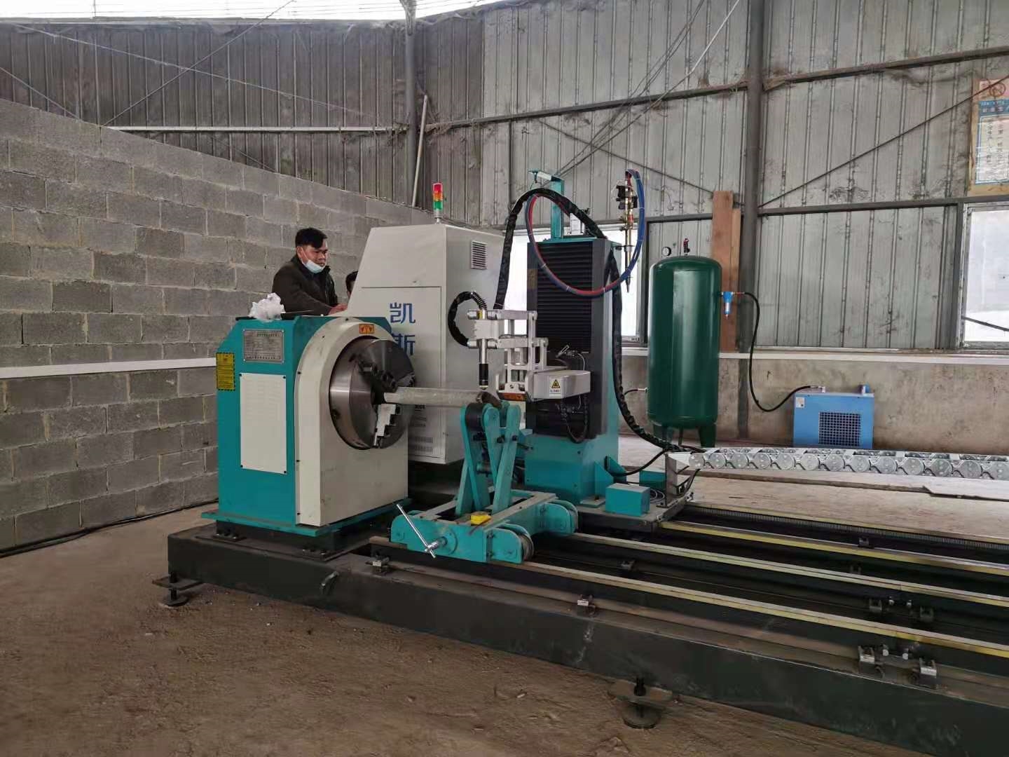 决定数控相贯线切割机质量的三大因素