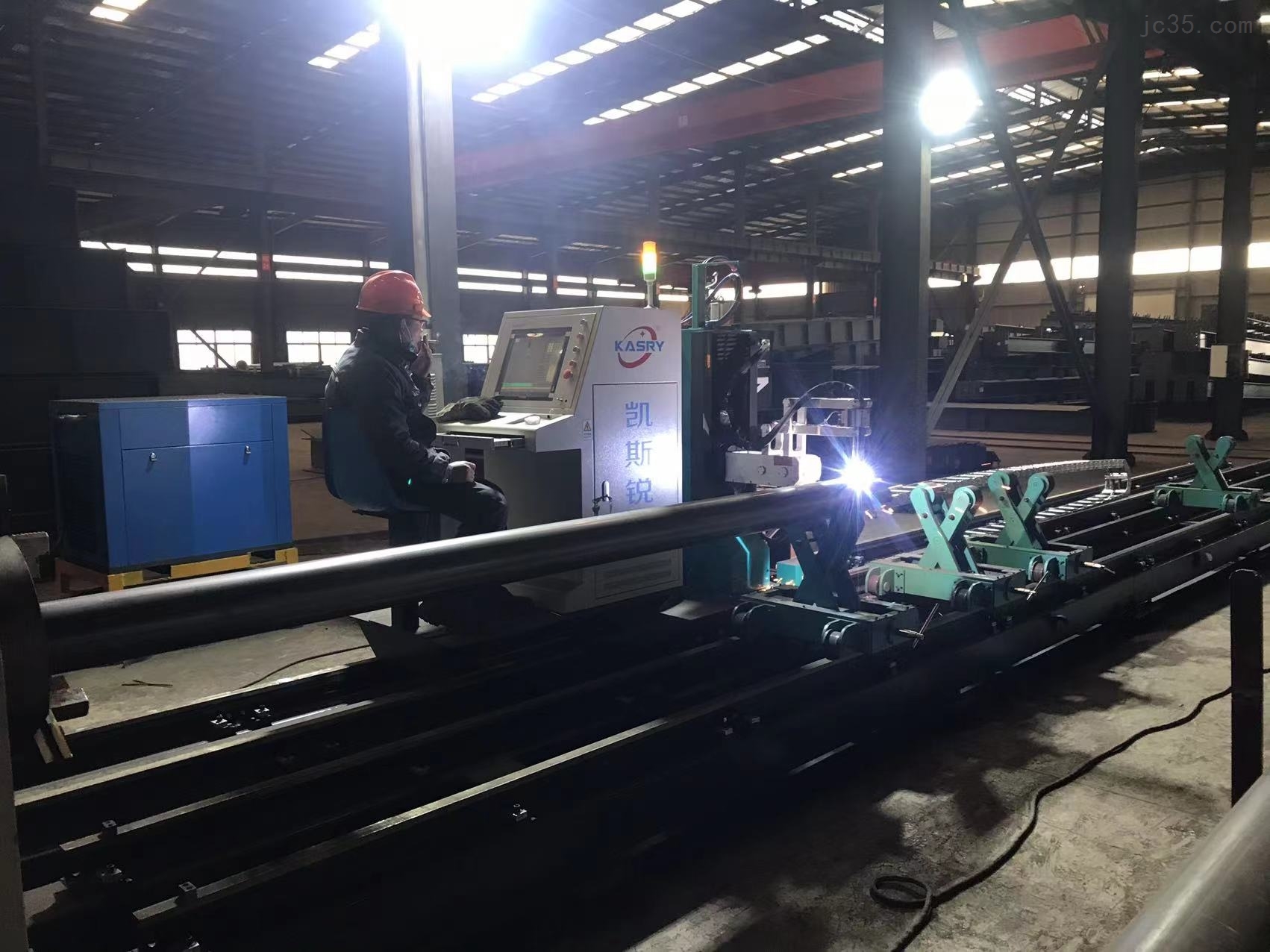 相贯线切割机的选择重点 相贯线切割机的选择重点