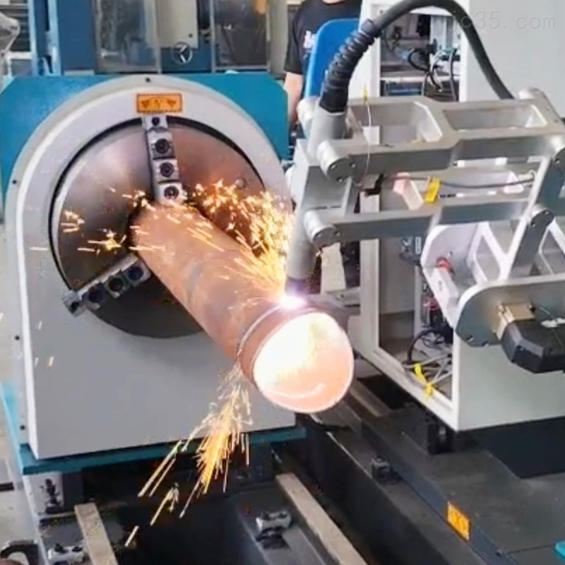 八轴与五轴相贯线切割机的区别