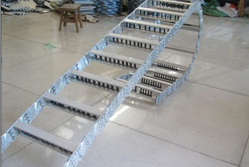 钢制拖链和钢铝拖链的特点 钢制拖链和钢铝拖链的特点