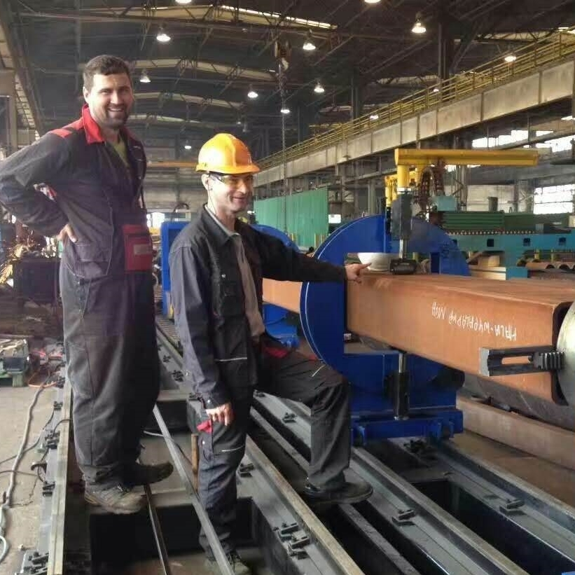 异型管材切割-八轴相贯线切割机的优势