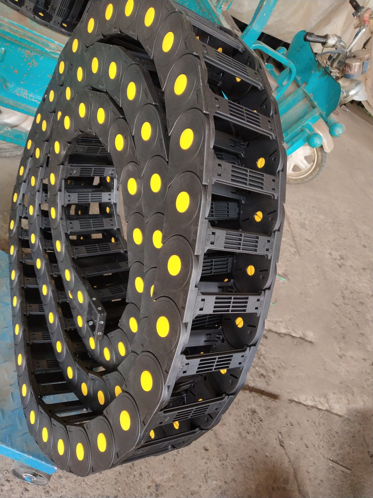 数控车削中心工程电缆拖链选择标准