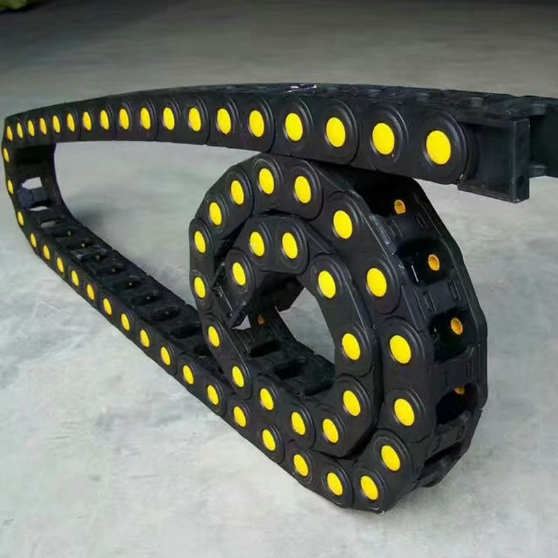 尼龙塑料拖链配备耐磨滑块的应用介绍