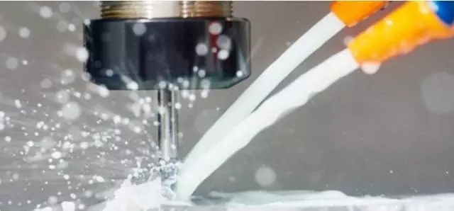 不锈钢铣削加工怎么选什么切削油？