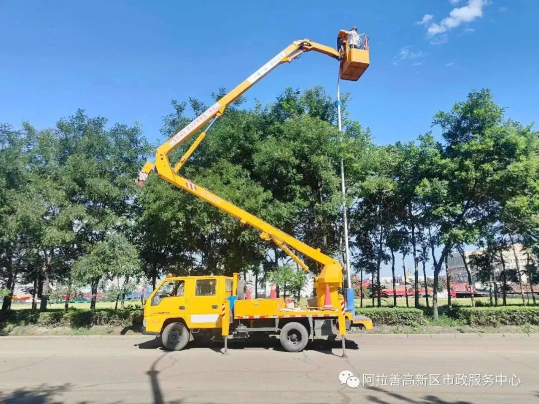 内蒙古阿拉善高新区路灯建设维护水平迈上新台阶