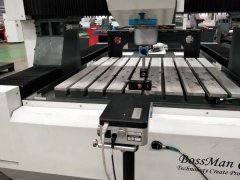 数控钻床调水平方法及分中技巧