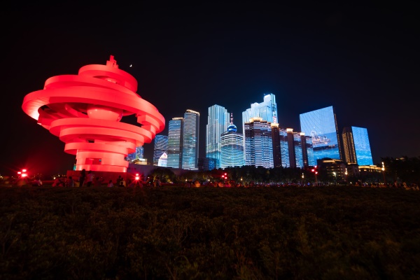 城市夜景照明工程能够塑造城市的魅力