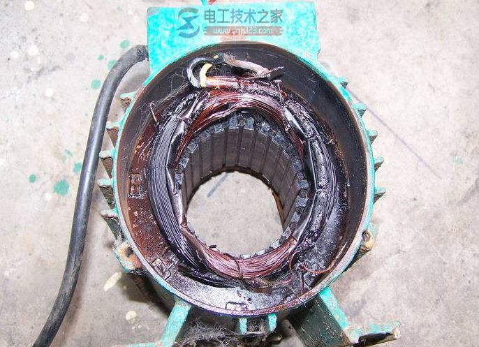 单相电容电动机拆解图片_单相电容电动机绕组烧毁