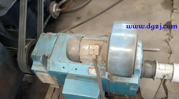 设备右盘收卷时张力不稳烧断线维修实例