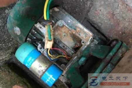 万用表测量潜水泵是否正常的二种方法