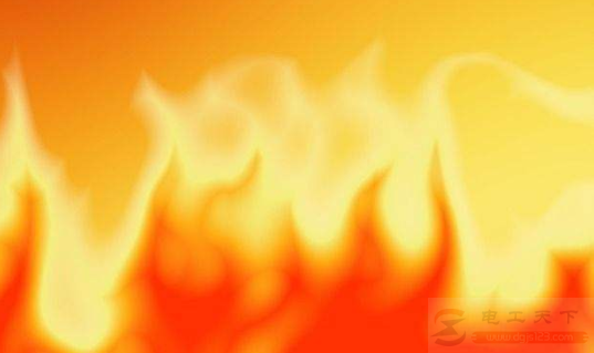 燃气热水器火焰呈黄焰并有黑烟什么原因