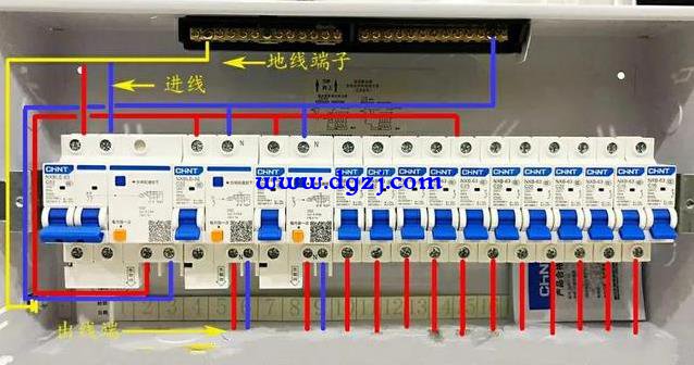 家里是不是用一个漏电保护总开关就可以了