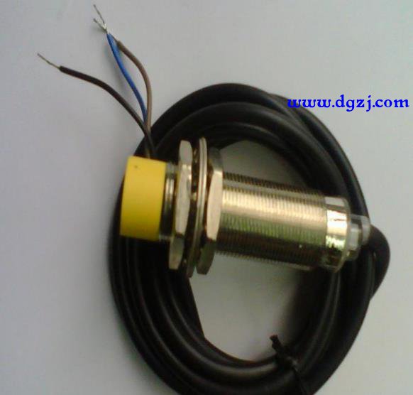 识别传感器是NPN型还是PNP型一个步骤就确定