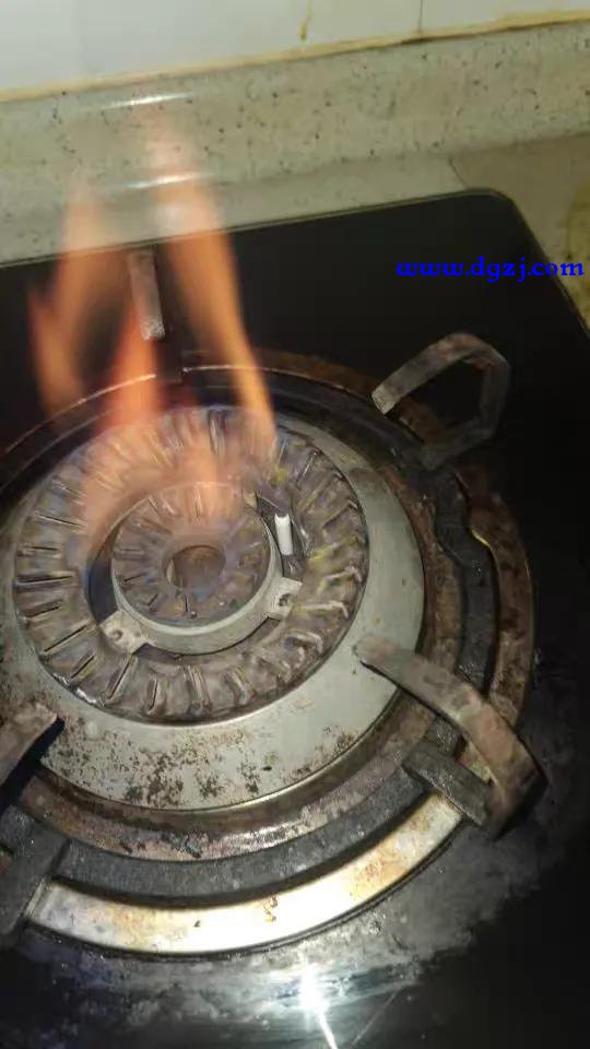 煤气灶修理方法,煤气灶常见故障有哪些