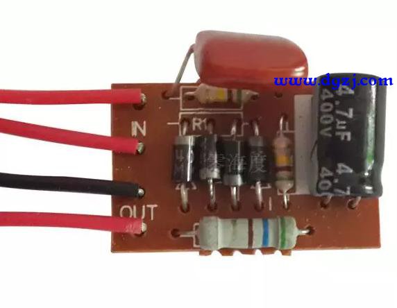 阻容降压电路输出电压的原理讲解