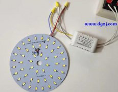 led灯加块小电路板作用