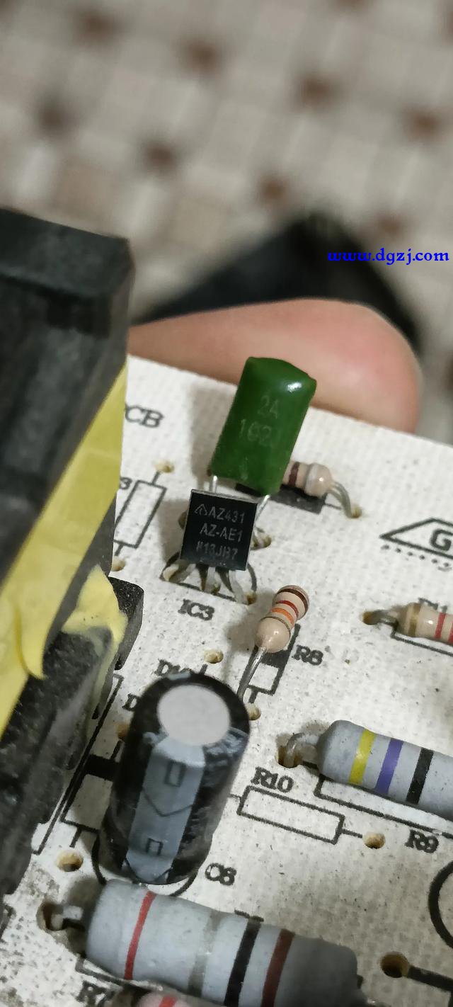 48伏电动车充电器怎么改成12伏充电器