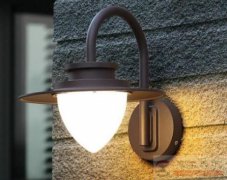 怎么安装壁灯？