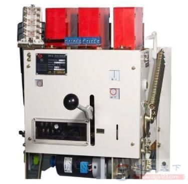 低压断路器的辅助触头不通电怎么办？