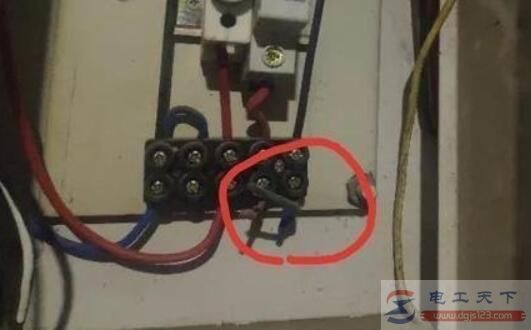 保险丝使用问题：不合闸也通电