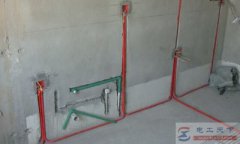 接地线的用法：新手经培训后，方可进行接地线操作