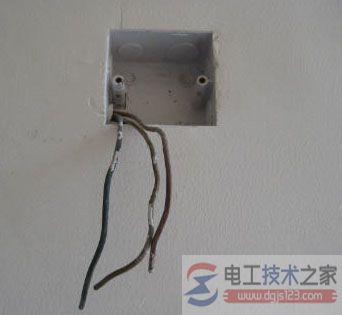 【图】导线与插座的多种连接方法 【图】导线与插座的多种连接方法