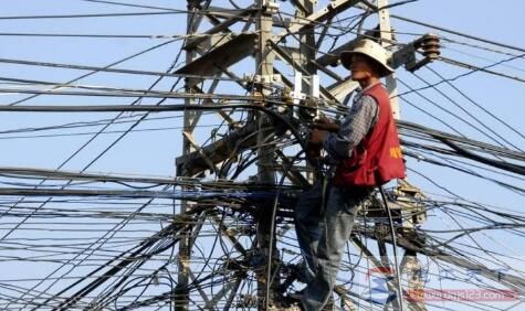 高压电工考试《安全用具及触电急救》练习选择题及答案