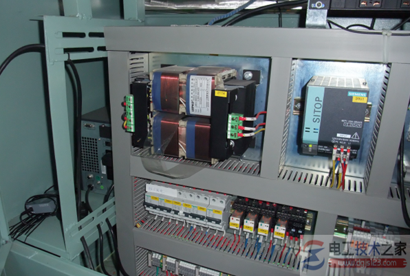 电气成套自动化控制柜的配置规范实例