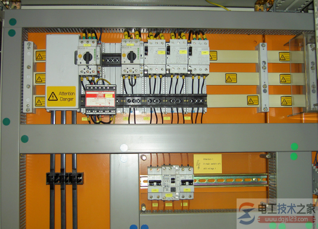 电气成套自动化控制柜的配置规范实例