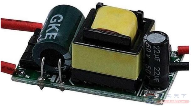 一例太阳能供电型LED驱动器的电路图 一例太阳能供电型LED驱动器的电路图