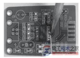 贴片电子元器件焊接工具与技术要点