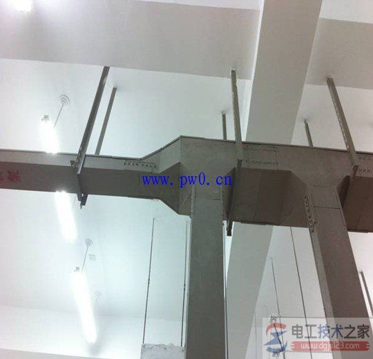 电缆桥架组装施工方法教程图集