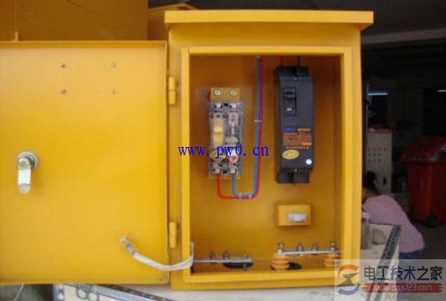 建筑施工配电箱设置与施工要求图解