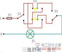 三地控制一盏灯：三个双控开关控制一盏灯的接线图