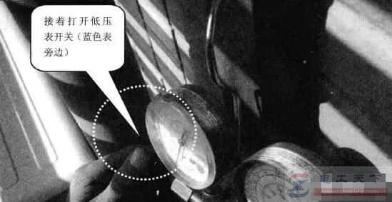 空调抽真空的具体操作方法 空调抽真空的具体操作方法