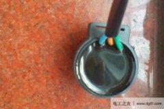 锁车蜂鸣器的接线方法,锁车时嘀一声的设置要领