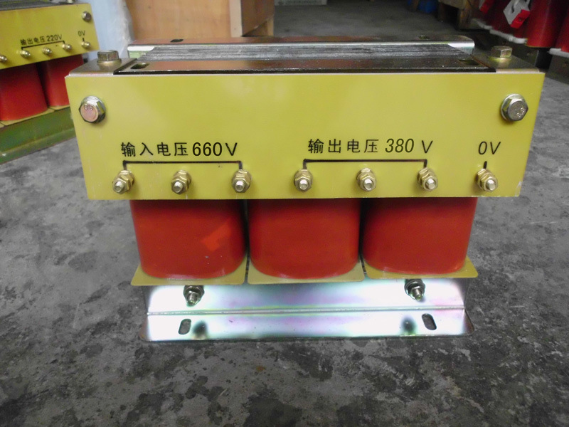 隔离变压器的工作原理 隔离变压器的工作原理