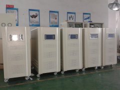 无触点稳压器好吗？