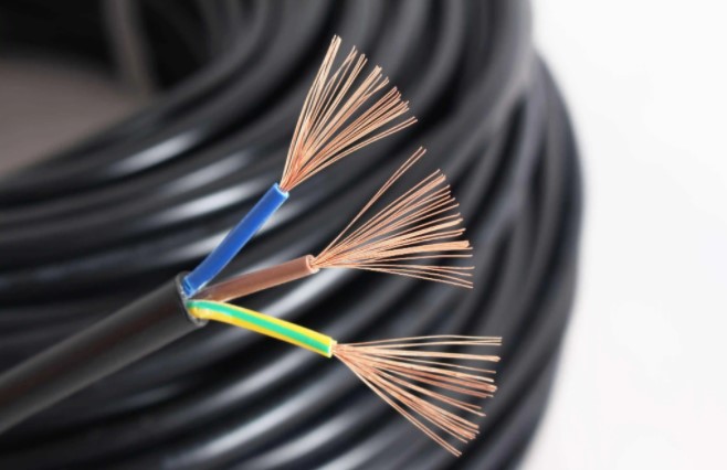 1平方铜线能承受多大电流?电线安全载流量口诀附上 1平方铜线能承受多大电流?电线安全载流量口诀附上