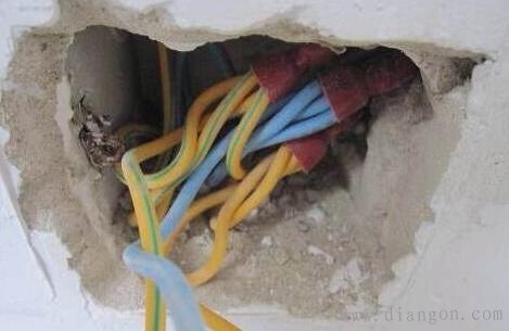 家装接线盒耳朵损坏怎么办?