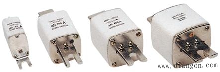 熔断器的结构 熔断器的结构