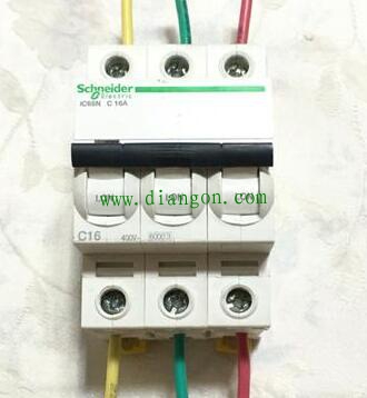 空气开关和漏电保护器怎么接线？左零右火？左火右零？老电工一个个接给你看