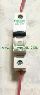 空气开关和漏电保护器怎么接线？左零右火？左火右零？老电工一个个接给你看