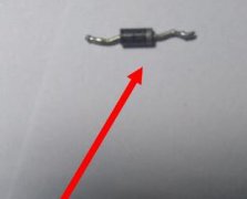 万用表测二极管方法图解 看完秒懂
