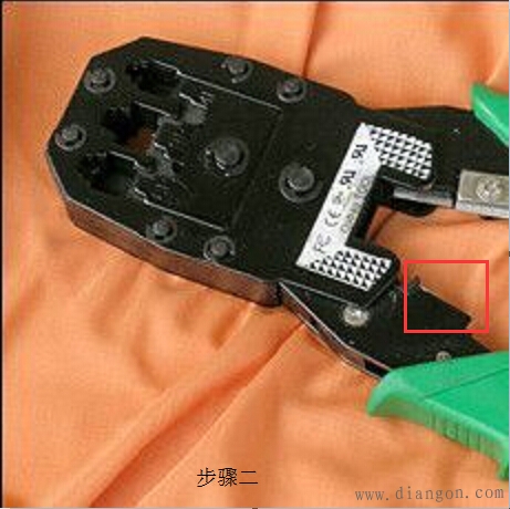 水晶头压线钳怎么用?水晶头压线钳使用方法