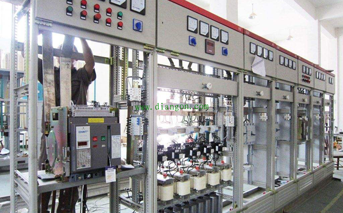 每1kV有功所需无功补偿容量（Kvar）速算表