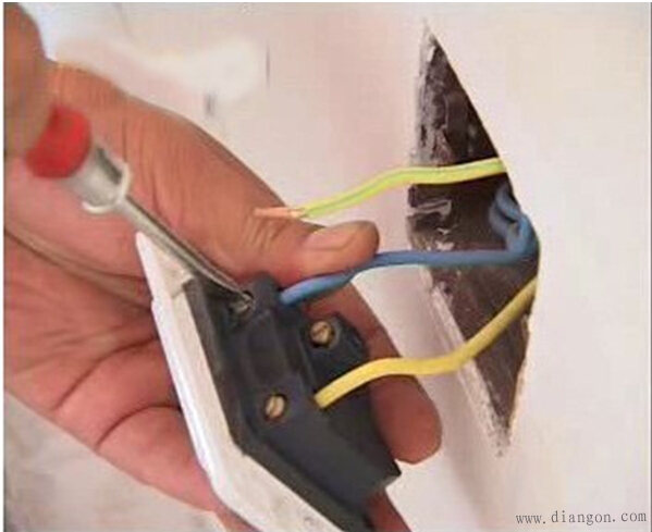 家装电路施工图解