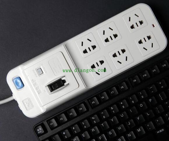 漏电保护接线板真的是多余的？配电箱安装了漏电保护器还有必要使用漏电保护接线板吗？