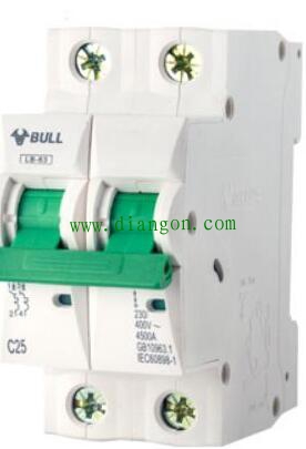 家装配电箱接线是否每个回路的零线都要接在零线排上？