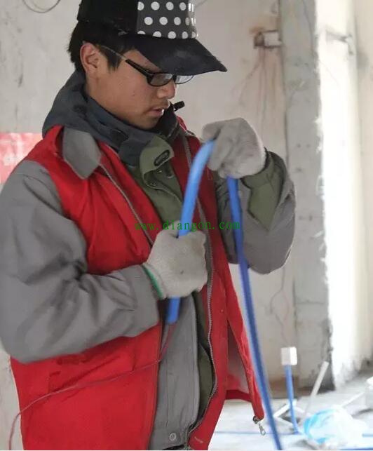 家庭装修电工布线电路实图解 家庭装修电工布线电路实图解